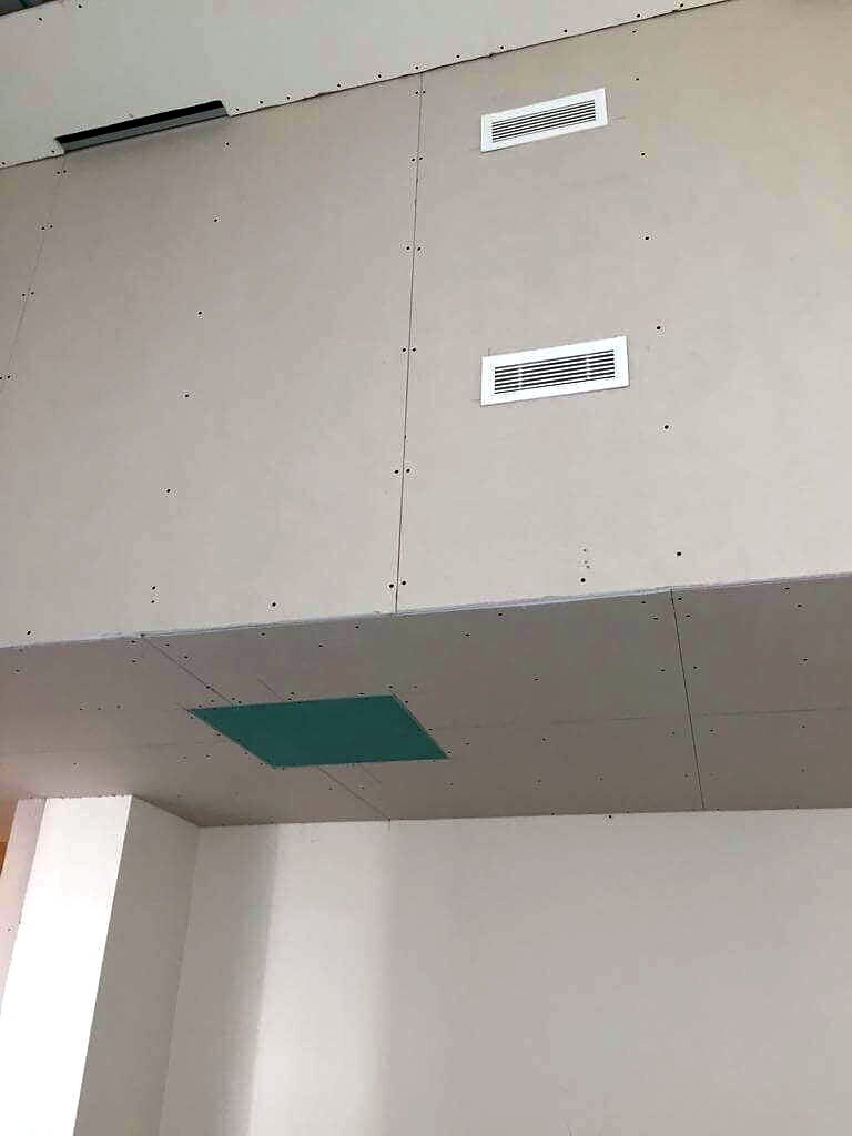 Controsoffitto in cartongesso per cucina: soluzioni, costi e idee pratiche