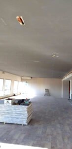Scopri di più sull'articolo Installazione Controsoffitto: Come Si Monta: Guida e Posa